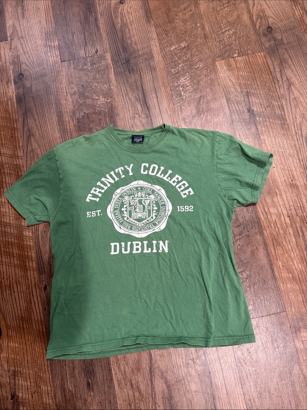 Vintage college shirt size medium I would say more like a small
